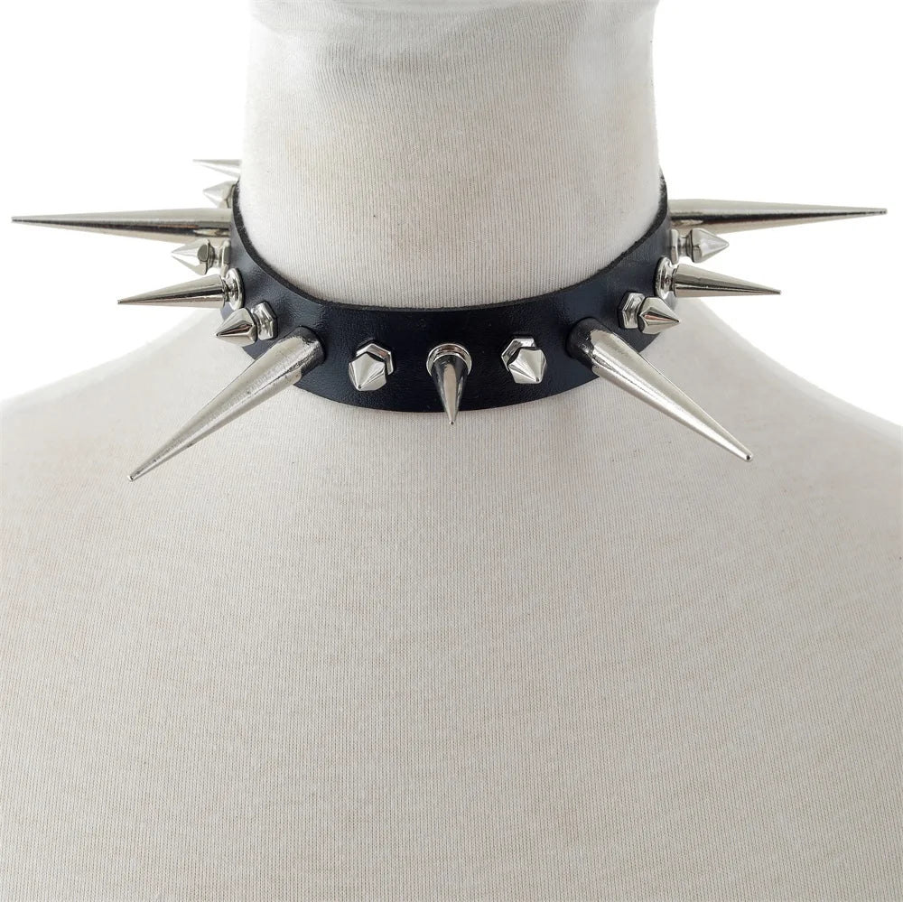 Spikey Choker